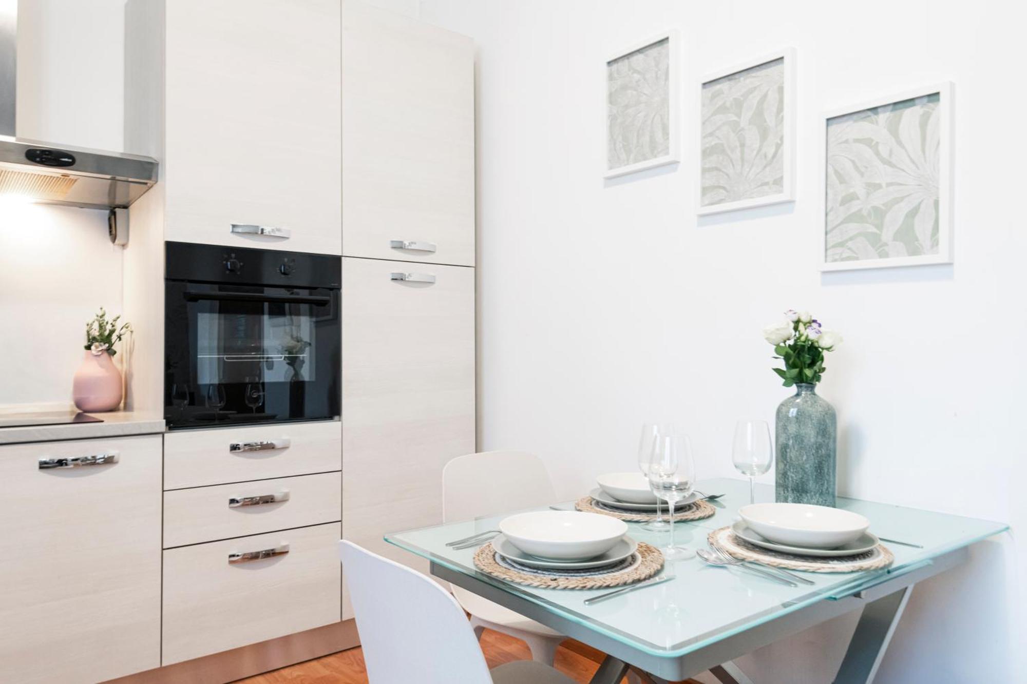 Cozy Apartament In Piazza 5 Giornate By Easylife ミラノ エクステリア 写真